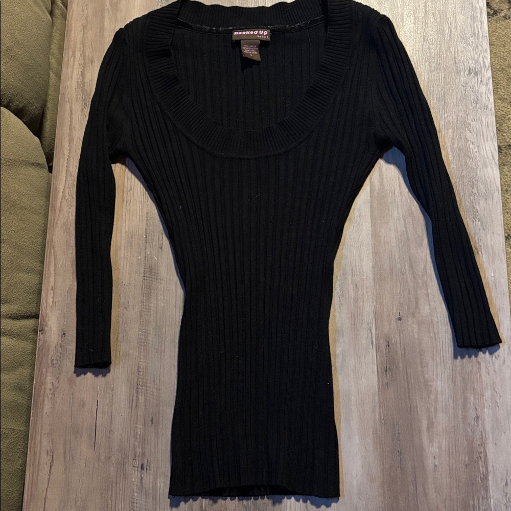 Hooked Up by IOT Black Ribbed Sweater
